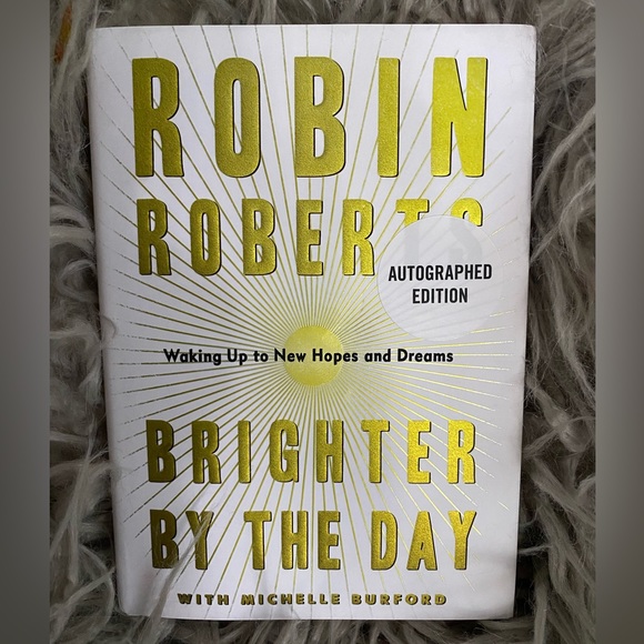 BRIGHTER BY THE DAY by Robin Roberts Book - Picture 1 of 5